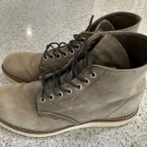 COPY - Red wing round toe